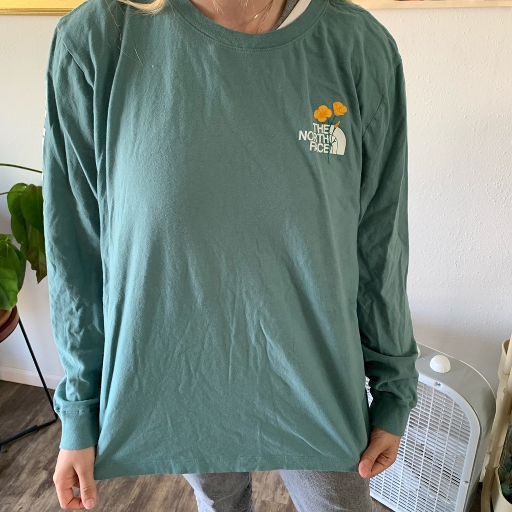 Green Northface long sleeve shirt
